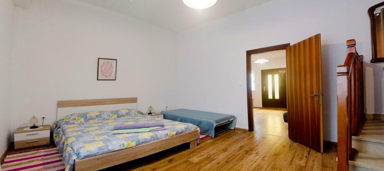 Apartman Aurora Poreč Exterior foto